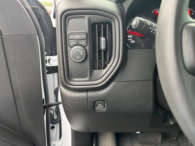 Used 2024 Chevrolet Silverado 1500 Custom RWD image 29