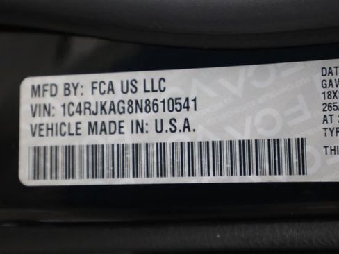 Used 2022 Jeep Grand Cherokee L Laredo w/ Luxury Tech Group I AWD/4WD image 34