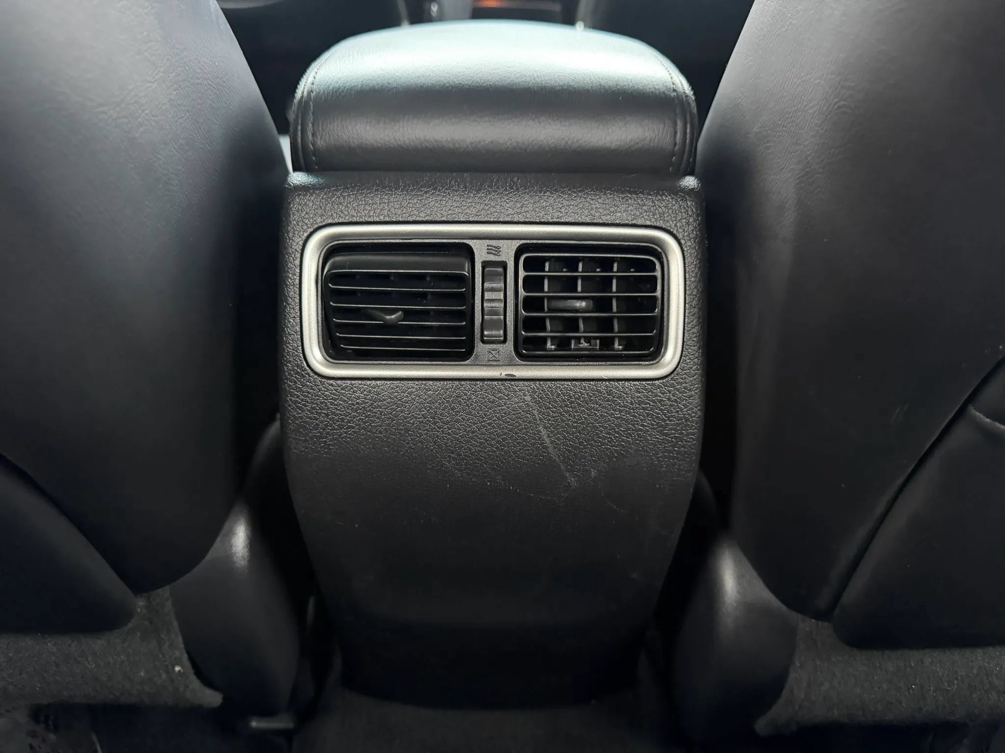 Used 2013 Nissan Altima 2.5 SL FWD image 28