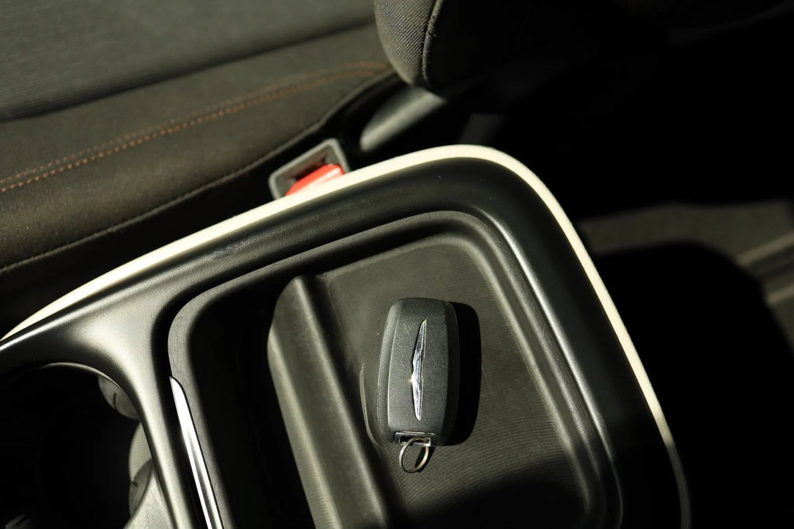 Used 2020 Chrysler Pacifica Touring w/ Advanced Safetytec Group FWD image 26