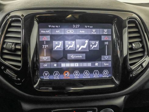 Used 2021 Jeep Compass Limited w/ Trailer Tow Group image 32