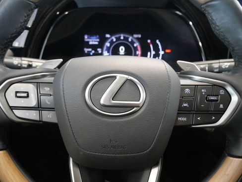 Certified 2023 Lexus RX 350 Premium Plus w/ Accessory Package AWD/4WD image 18