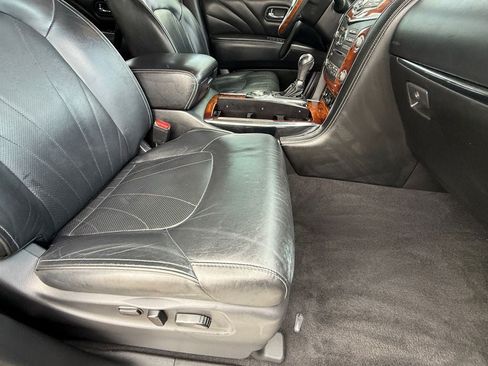 Used 2017 INFINITI QX80 2WD w/ Deluxe Technology Package image 10
