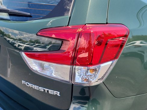 Certified 2024 Subaru Forester AWD/4WD image 11