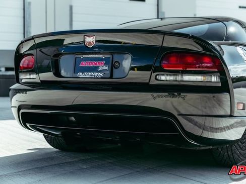 Used 2006 Dodge Viper SRT-10 RWD image 27