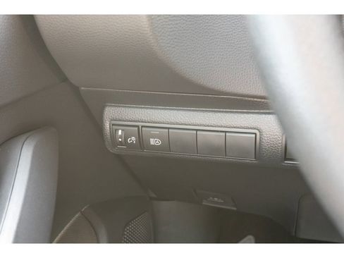 New 2026 Toyota Corolla LE image 27