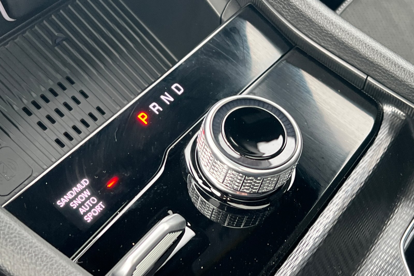 New 2026 Jeep Grand Cherokee Altitude AWD/4WD image 21