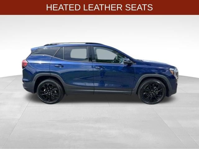 Used 2022 GMC Terrain SLT w/ Infotainment Package II FWD image 8
