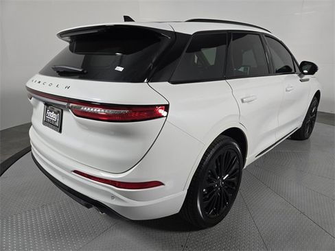 New 2026 Lincoln Corsair Grand Touring image 4