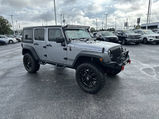 Used 2015 Jeep Wrangler Unlimited Sport w/ Quick Order Package 23S AWD/4WD image 18