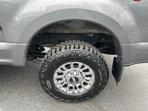 Used 2022 Ford F250 XLT w/ XLT Premium Package image 29