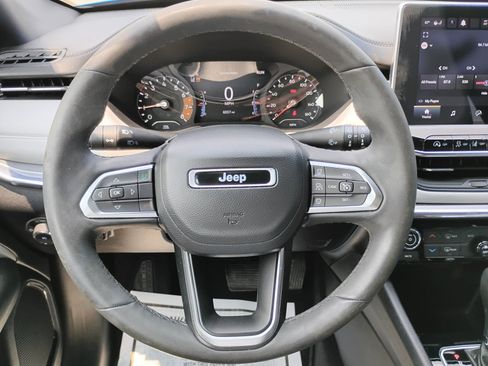 Used 2023 Jeep Compass Limited AWD/4WD image 20