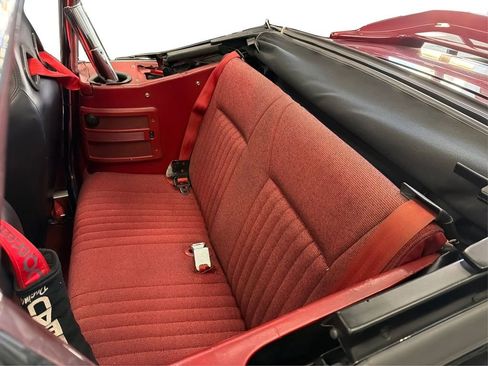 Used 1991 Ford Mustang LX image 11