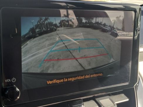 Used 2026 Toyota Corolla Cross LE FWD image 31