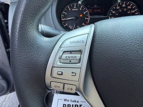 Used 2016 Nissan Altima 2.5 S w/ Power Driver Seat Package FWD image 17