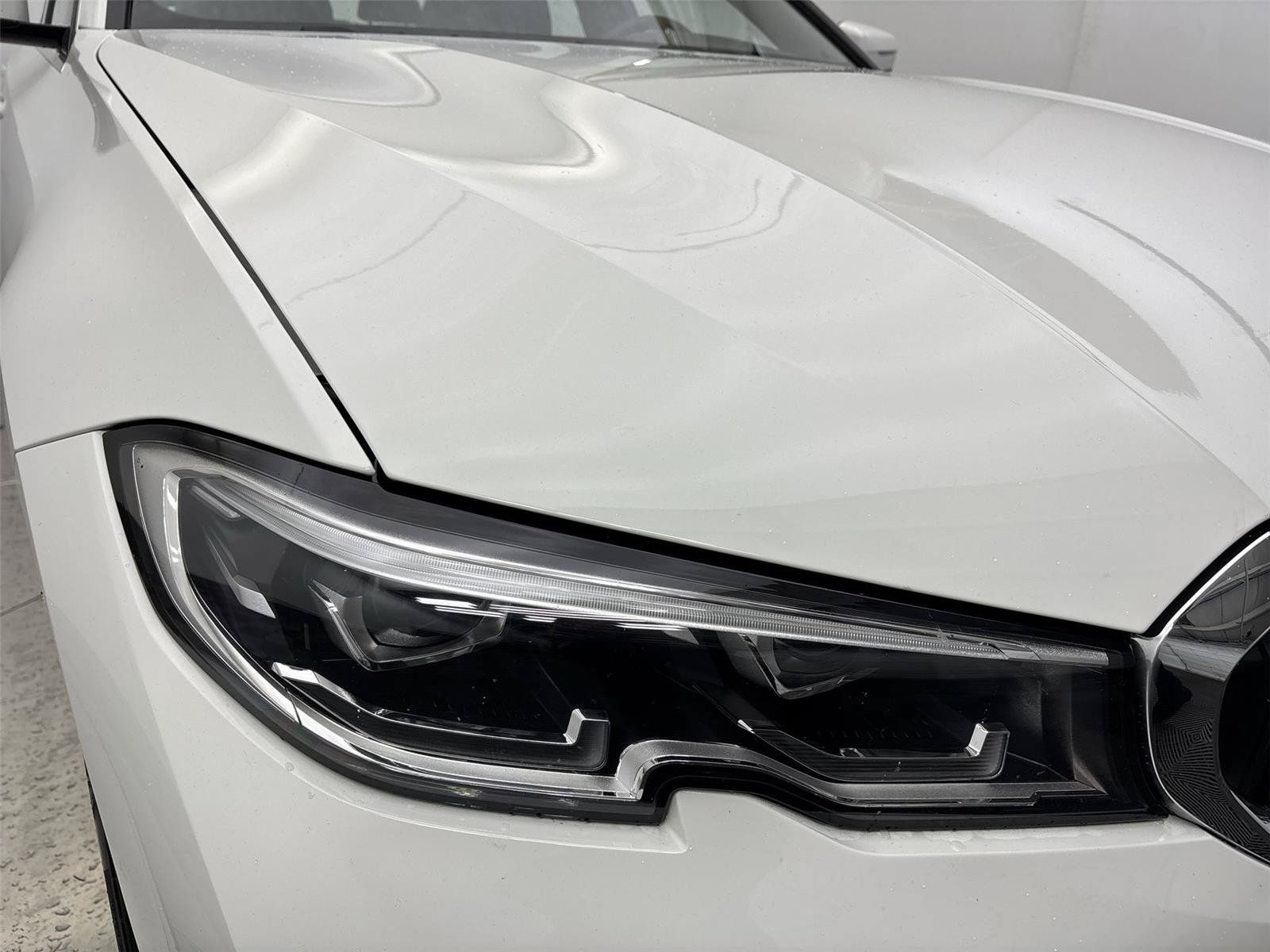 Used 2021 BMW 330e xDrive w/ Convenience Package AWD/4WD image 18