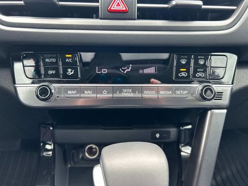 Used 2025 Kia Seltos EX w/ EX Sunroof Package AWD/4WD image 27
