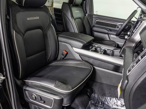 New 2026 RAM 1500 Laramie AWD/4WD image 46
