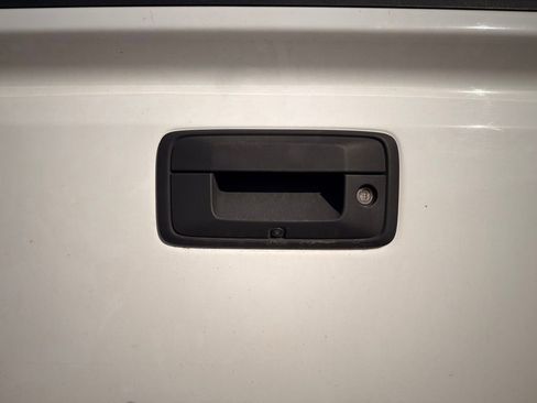 Used 2018 Chevrolet Silverado 1500 LT w/ All Star Edition image 16