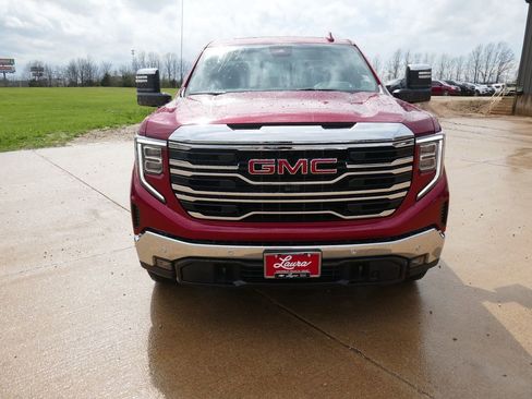 New 2026 GMC Sierra 1500 SLT image 11