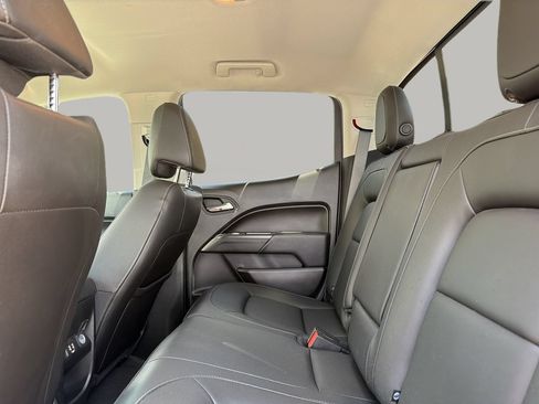 Used 2019 Chevrolet Colorado ZR2 AWD/4WD image 13