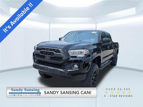 Used 2019 Toyota Tacoma SR5 RWD image 1