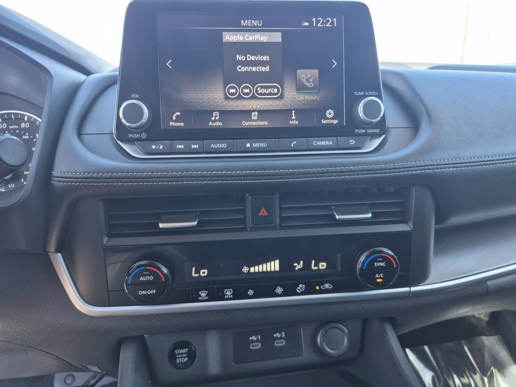 Used 2025 Nissan Rogue SV AWD/4WD image 9