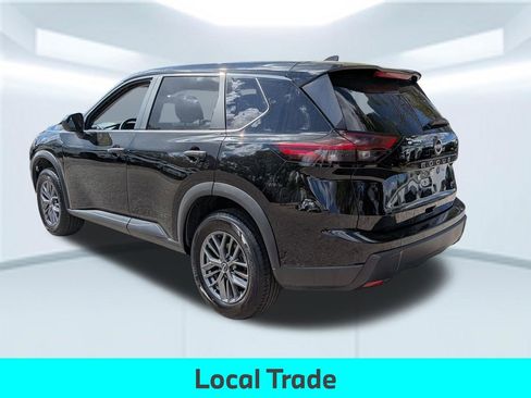 Used 2024 Nissan Rogue S AWD/4WD image 4