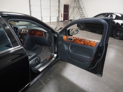 Used 2008 Bentley Flying Spur Flying Spur image 19