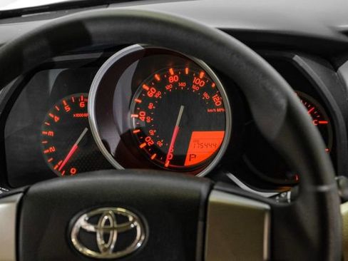 Used 2011 Toyota 4Runner SR5 RWD image 26