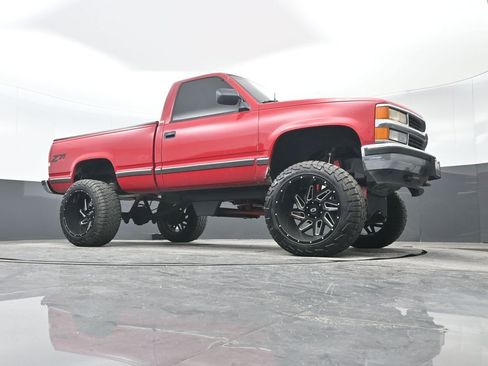 Used 1992 Chevrolet Silverado 1500 4x4 Regular Cab image 32