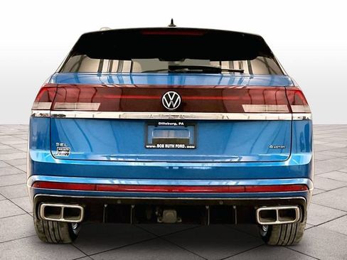Used 2024 Volkswagen Atlas Cross Sport SEL R-Line AWD/4WD image 4