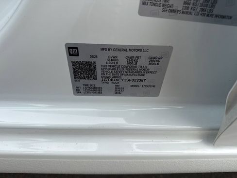 Used 2025 GMC Sierra 2500 Denali Ultimate image 44