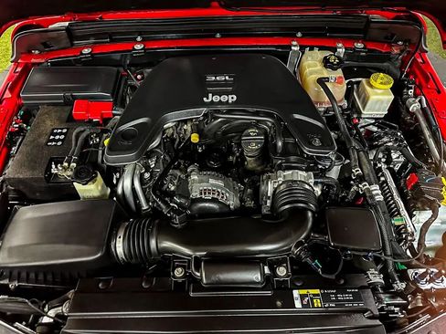 Used 2020 Jeep Gladiator Rubicon AWD/4WD image 43
