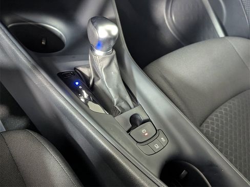 Used 2021 Toyota C-HR LE image 21