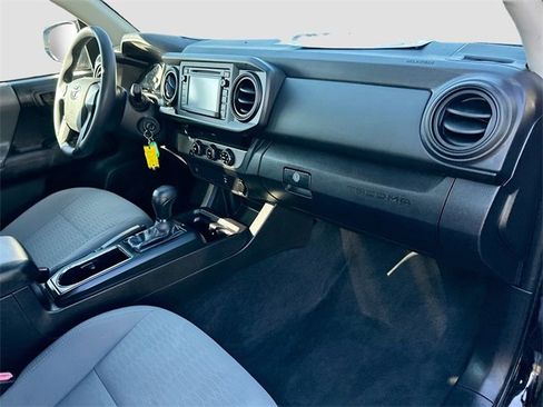 Used 2016 Toyota Tacoma SR image 26