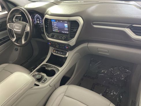 Used 2020 GMC Acadia SLT w/ Driver Alert Package II FWD image 26