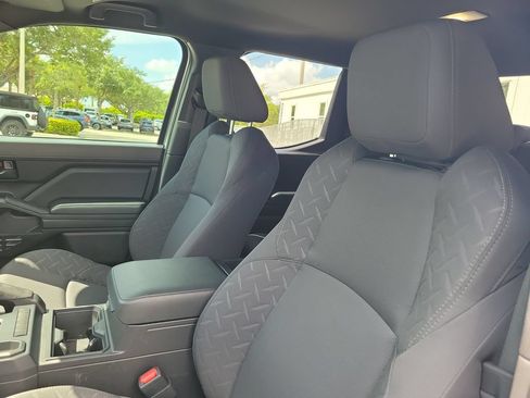 Used 2026 Toyota Tacoma SR w/ SR Upgrade Package RWD image 15