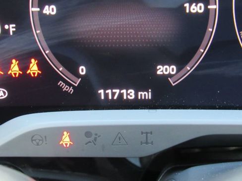 Used 2023 Porsche Taycan Premium Package w/ Premium Package image 41