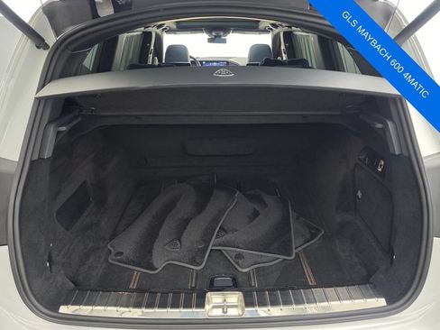 Used 2026 Mercedes-Benz Maybach GLS 600 4MATIC image 18