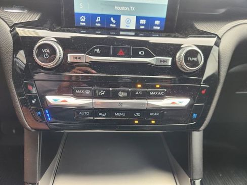 Used 2023 Ford Explorer ST w/ Equipment Group 401A AWD/4WD image 18