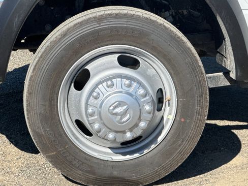 New 2026 RAM 5500 Tradesman w/ Chrome Appearance Group image 22