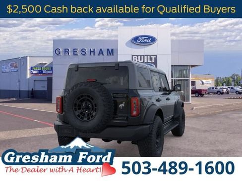 New 2026 Ford Bronco Outer Banks w/ Sasquatch Package AWD/4WD image 9