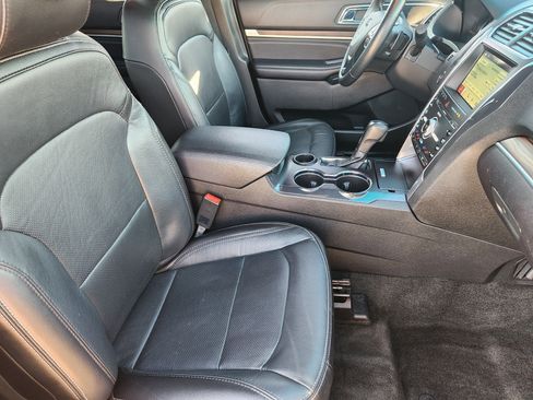 Used 2017 Ford Explorer Limited w/ Equipment Group 301A image 14