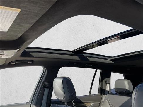 Used 2020 Cadillac XT6 Sport w/ Platinum Package image 11