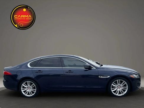Used 2016 Jaguar XF Prestige RWD image 6