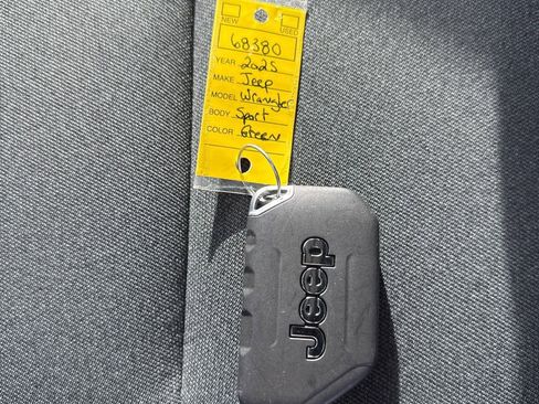 Used 2025 Jeep Wrangler Sport image 21