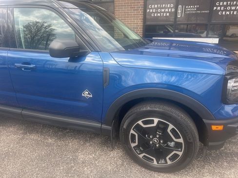 Used 2024 Ford Bronco Sport Outer Banks w/ Tech Package image 6