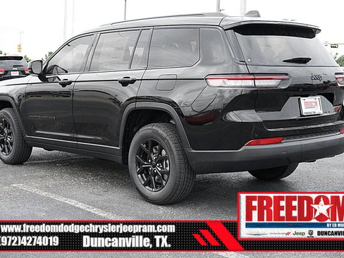 New 2024 Jeep Grand Cherokee L Altitude image 3