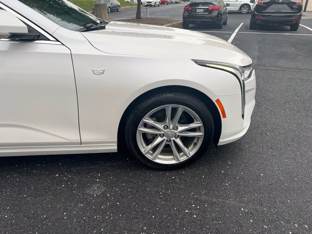 Used 2023 Cadillac CT4 Luxury w/ Cold Weather Package RWD image 33